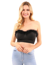 Charger l&#39;image dans la galerie, Pamela Fur Detail Crop Top
