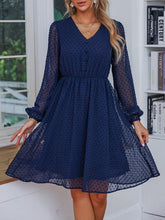 Charger l&#39;image dans la galerie, Navy Blue Polka Dot Button
