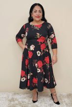 Charger l&#39;image dans la galerie, Plus Size Floral Midi Dress, round
