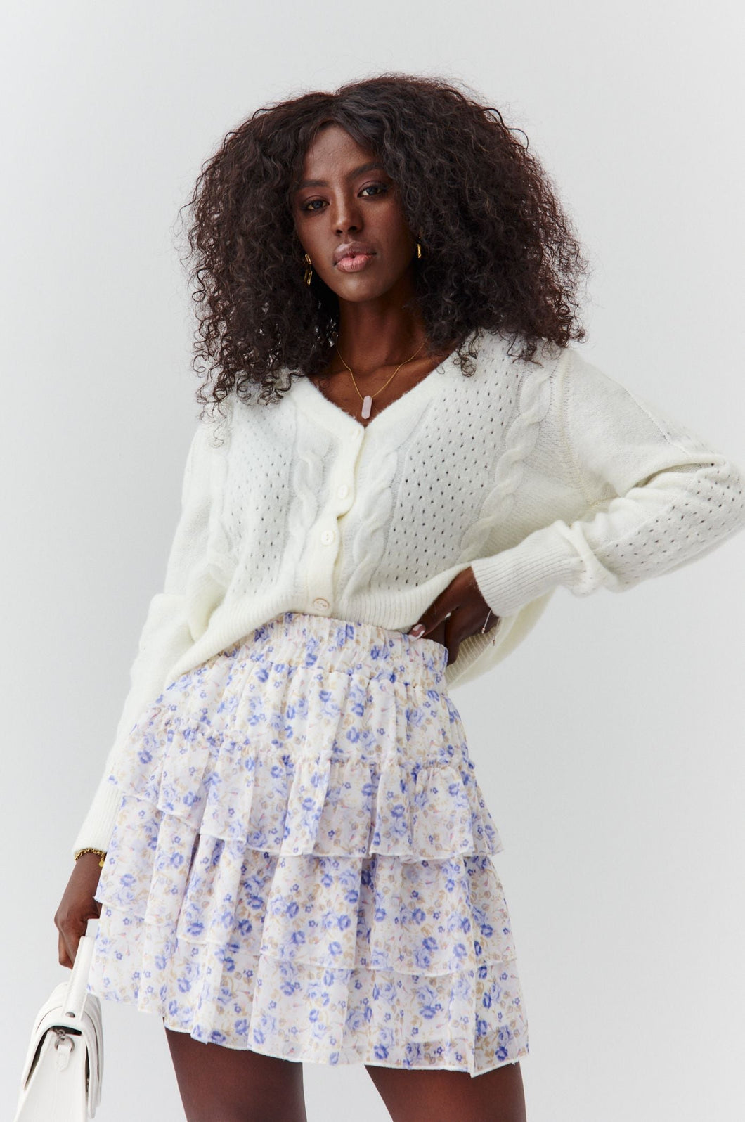 Light skirt with floral frills, cream lilac 4007