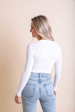 Charger l&#39;image dans la galerie, Long Sleeve Fitted Crop Top
